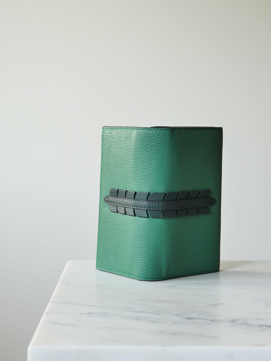 Atina Dutch leather - Green Tea