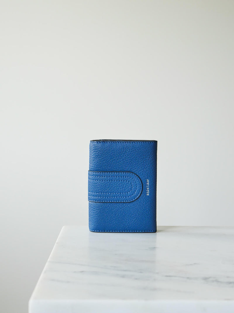 Gia dutch leather - Yale Blue