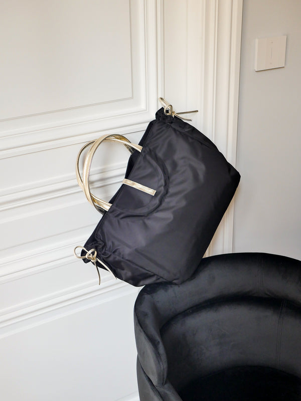 Leather Crossbody Bag: Sleek, practical and colourful - Brontibay