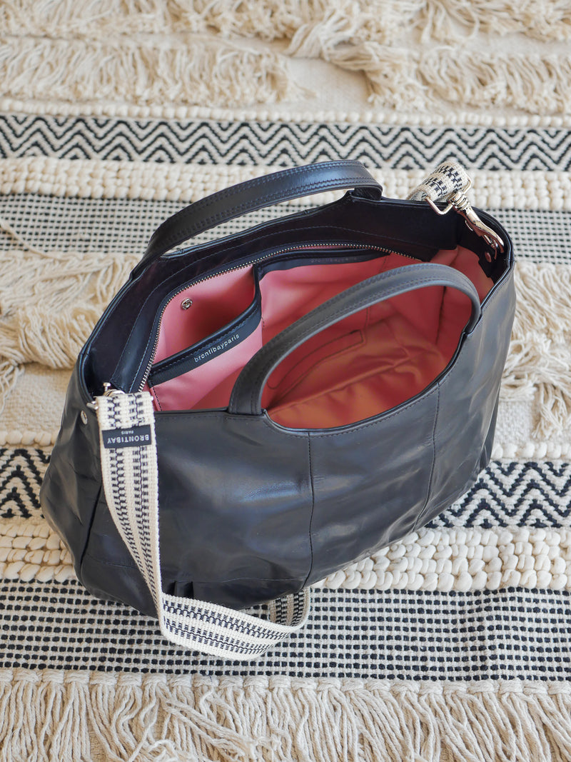 Bridget sassy leather bag - Black - Brontibay