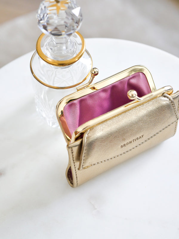 Savatano gold clutch purses for women evening,gold purse Handbags shoulder  Crossbody Bags Wedding Party Bridal Prom Bag, Gold G: Amazon.co.uk: Fashion