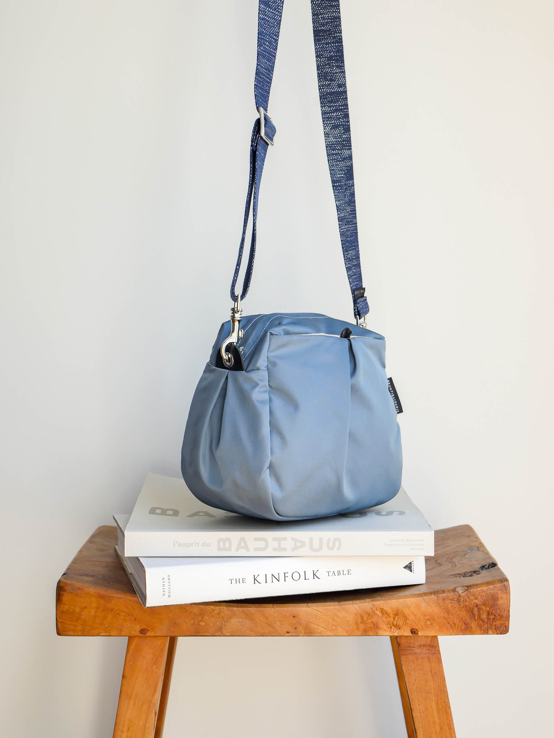 Baia nylon satiné - Venetian Blue Cuir Noir