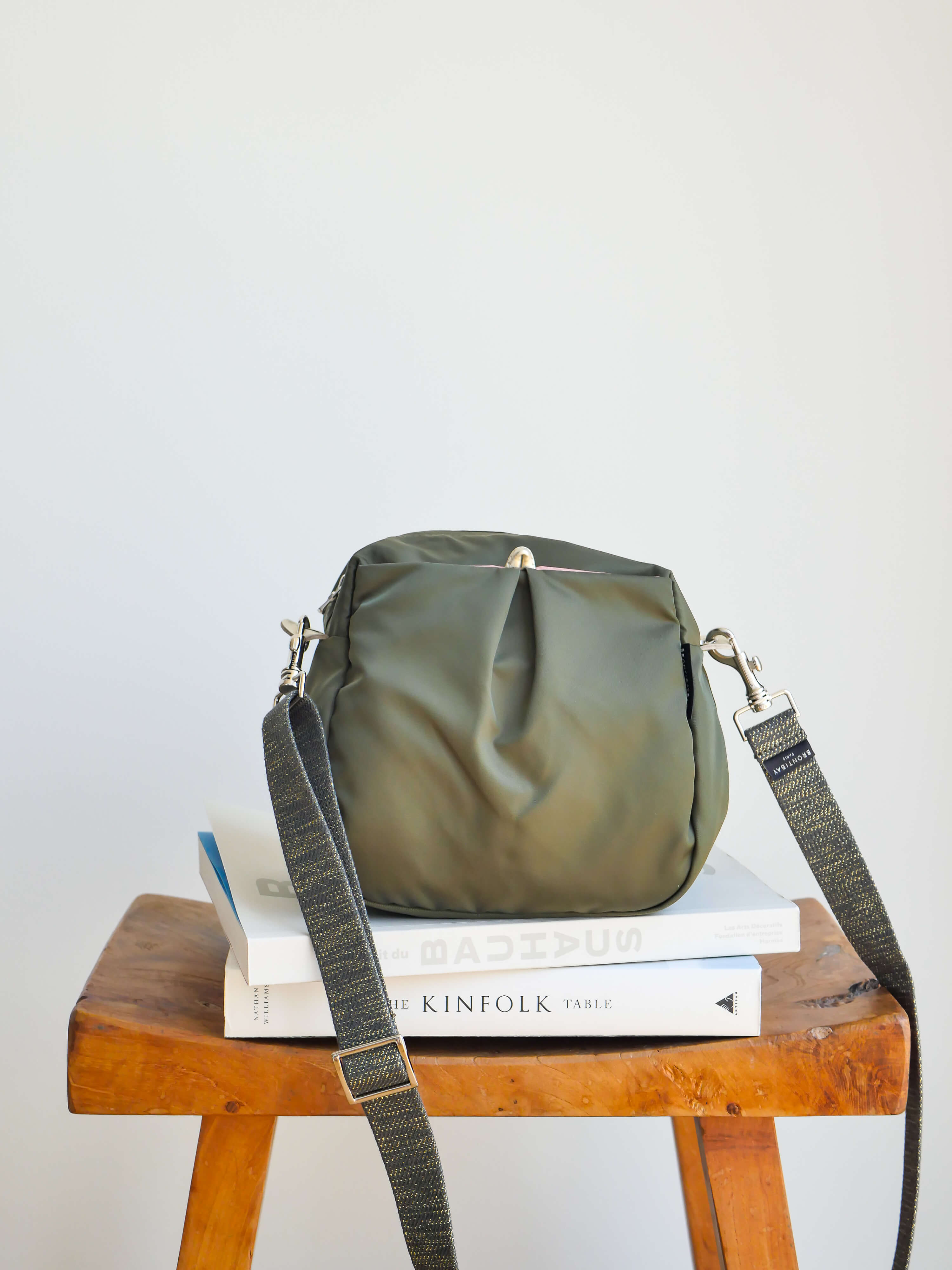 Baia nylon satiné - Militaire