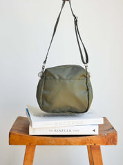Baia nylon satiné - Militaire