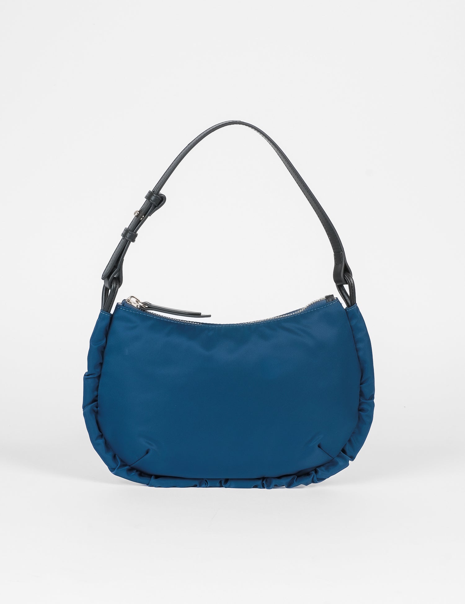 Beatrix_ns_sapphire-1-3.jpg