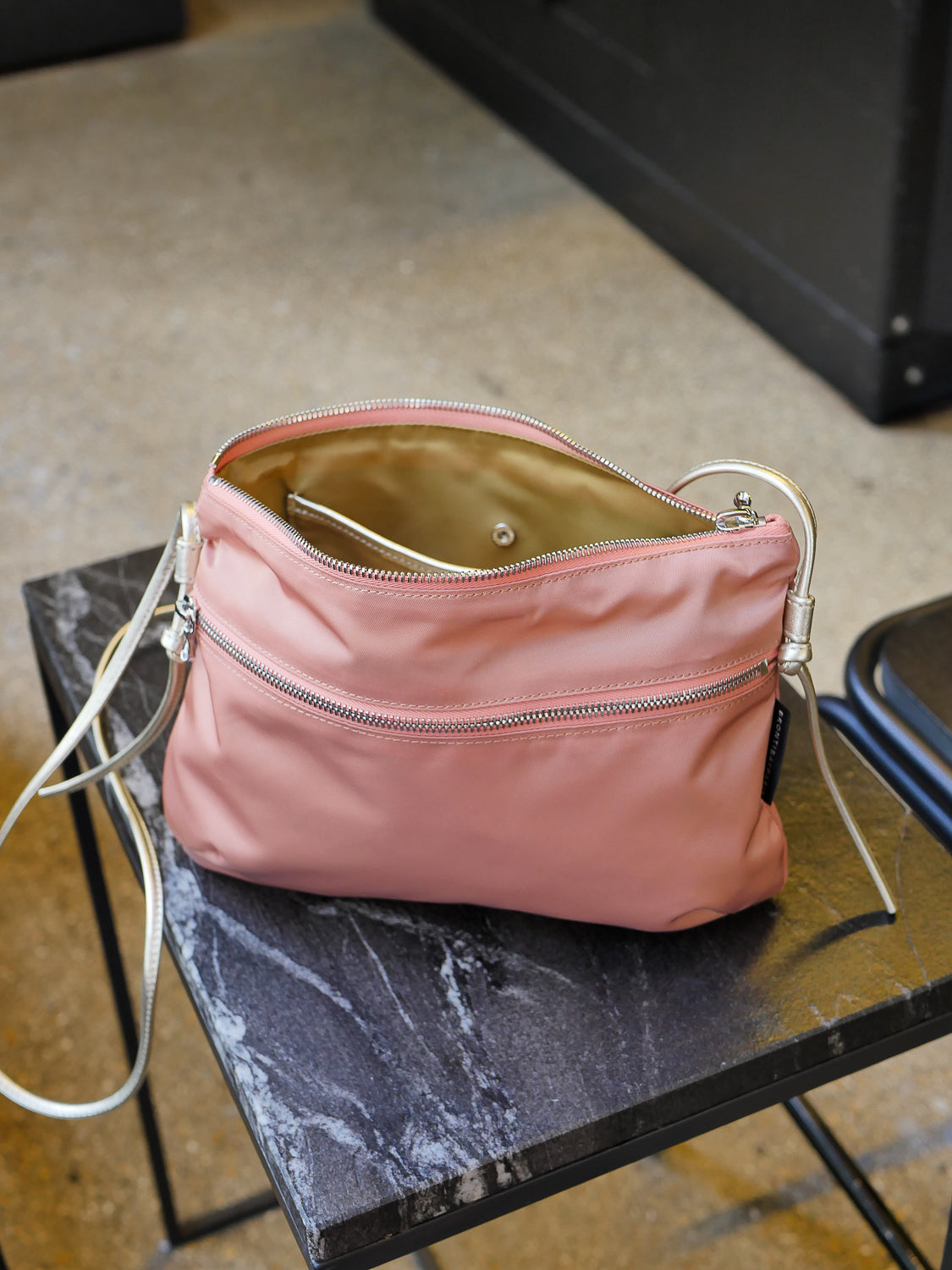 Brera satin nylon - Salmon Pink