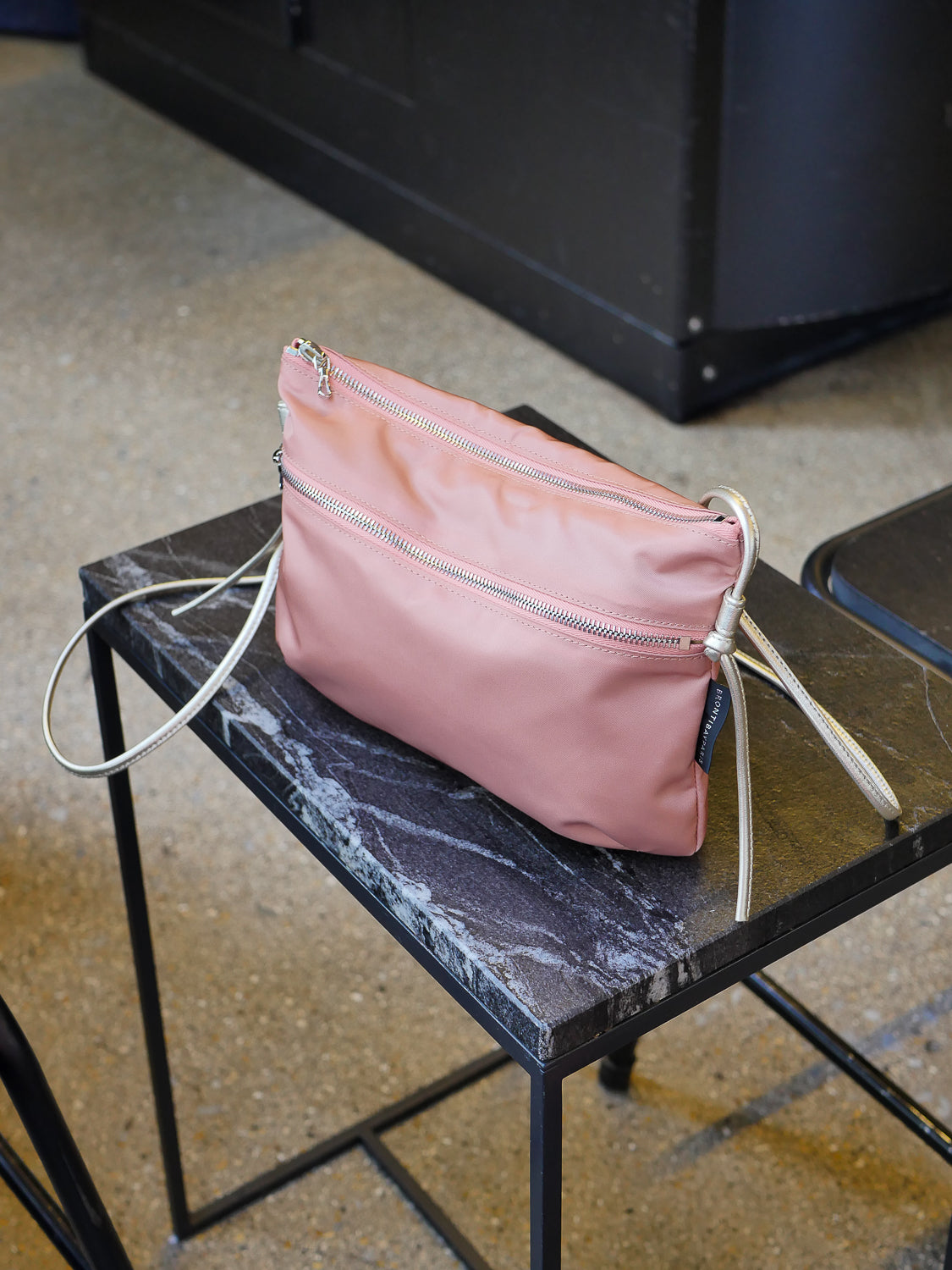 Brera satin nylon - Salmon Pink