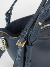 Beatrix Suede bag - Electric Blue