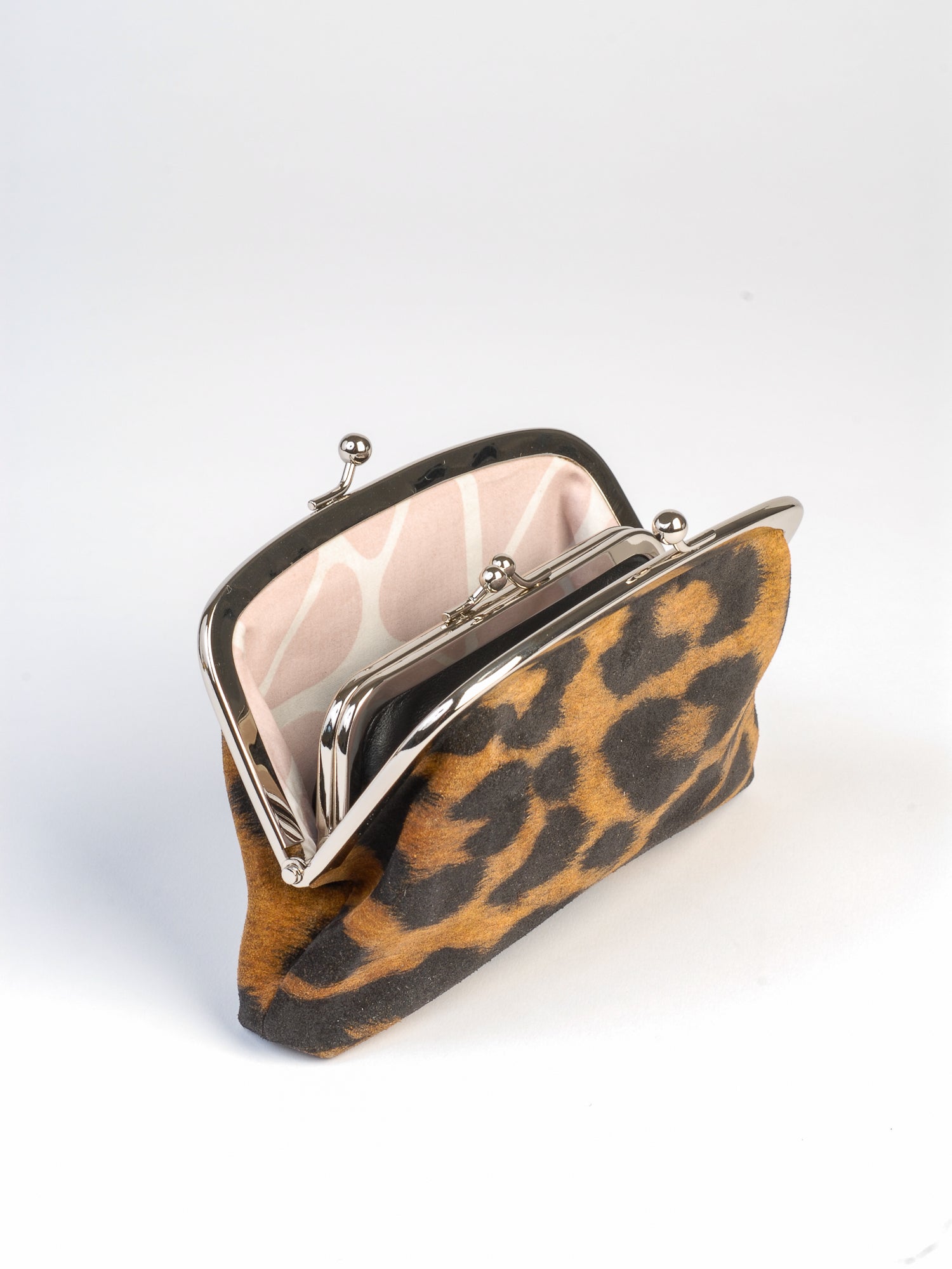 Fee daim - Leopard