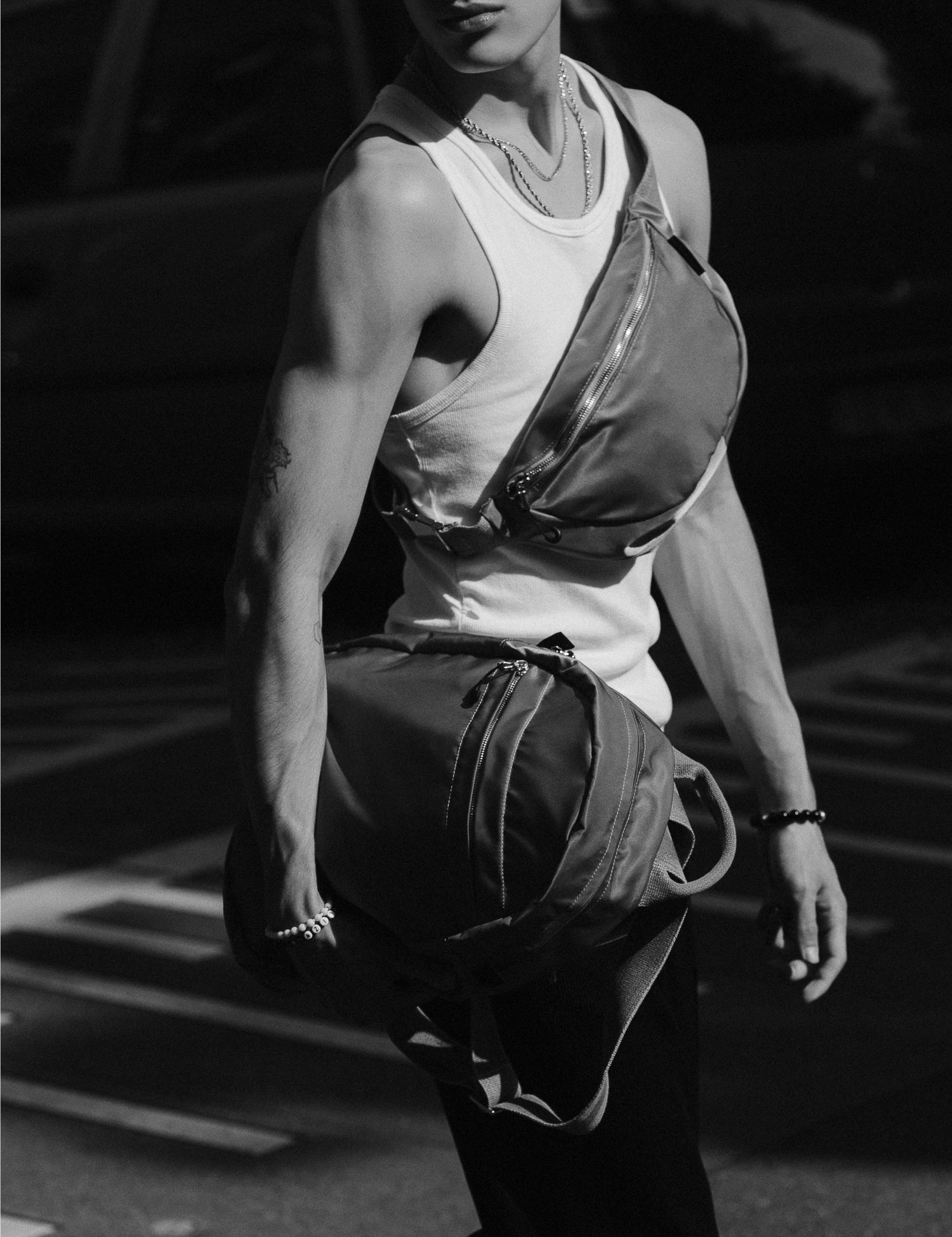 GASTONOSLOPBOYBW3X4-1.jpg