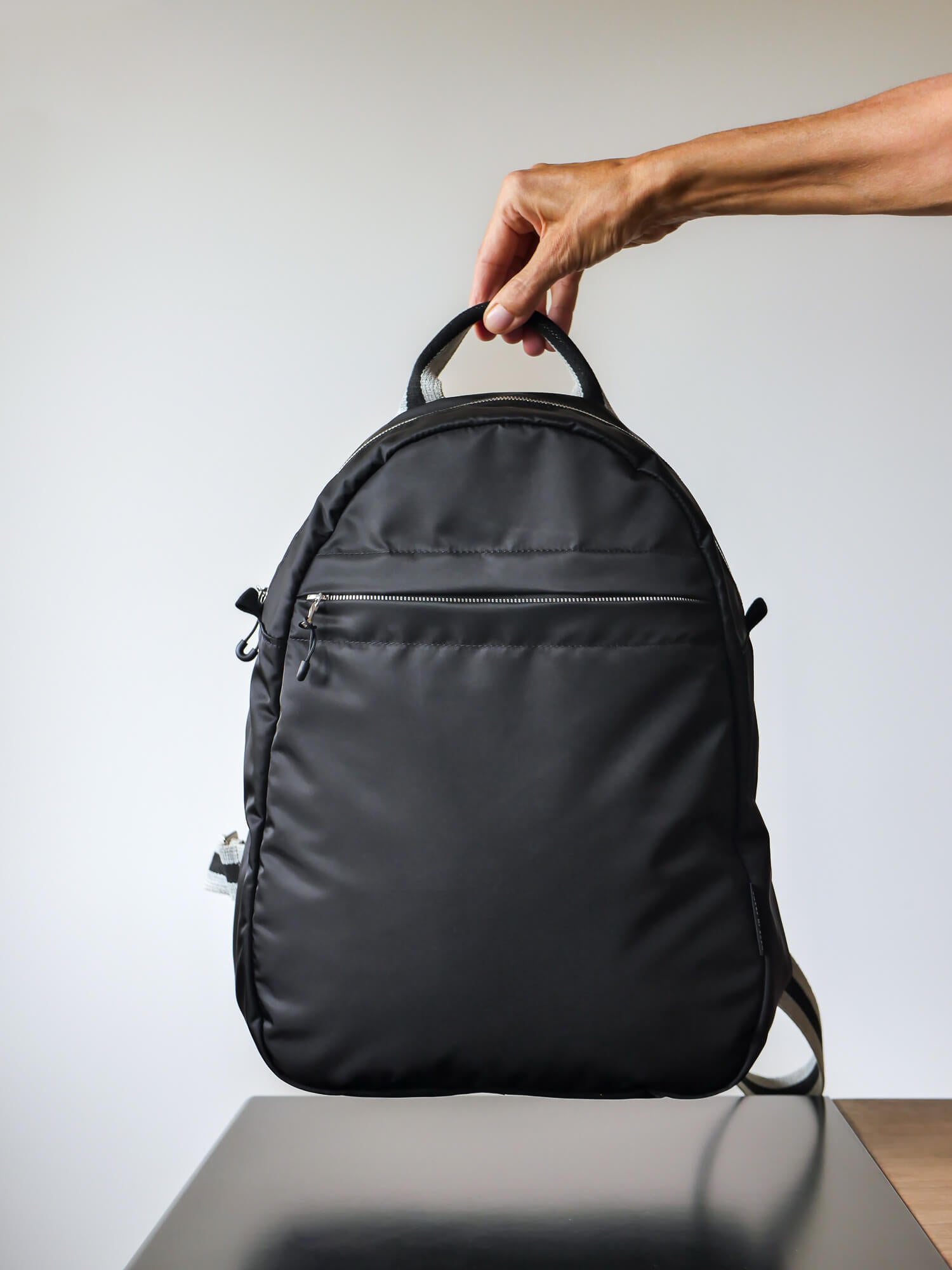 Gaston nylon satiné - Noir Swag Noir
