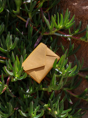 Katie Dutch leather card holder - Canary