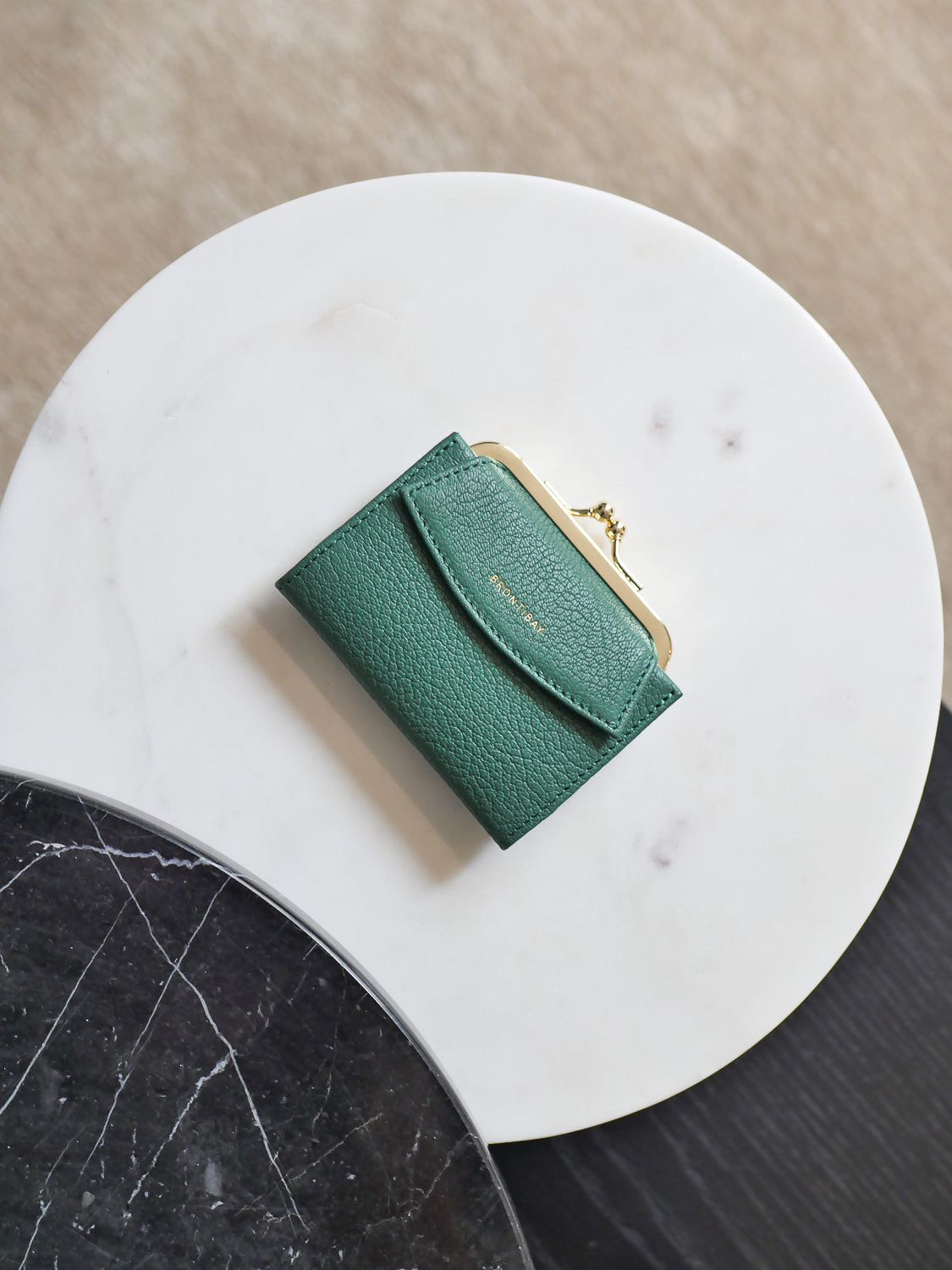 🎁 Maddy leather dutch - Green Tea (100% off)