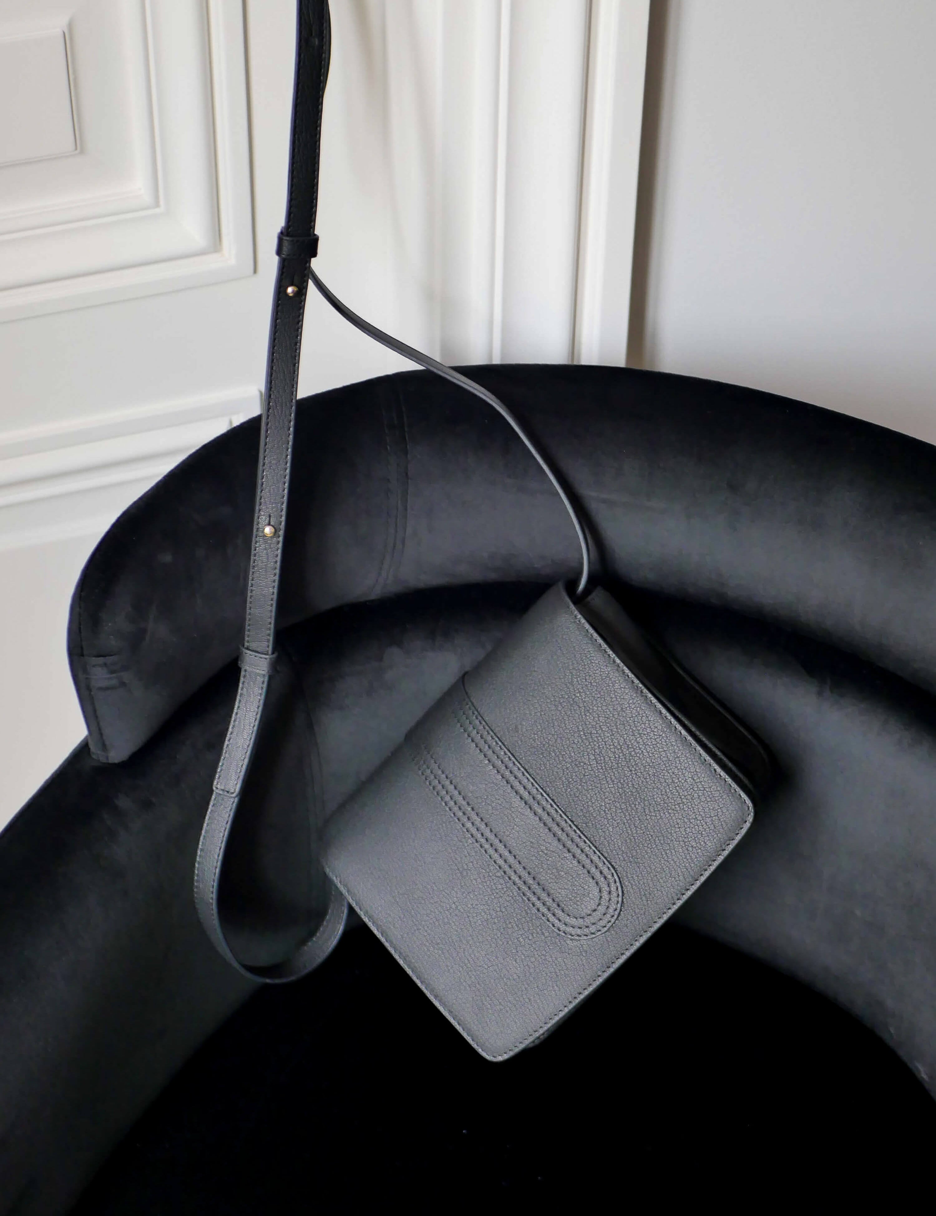 Pixie_cuir_dutch_noir_bbis-1.jpg