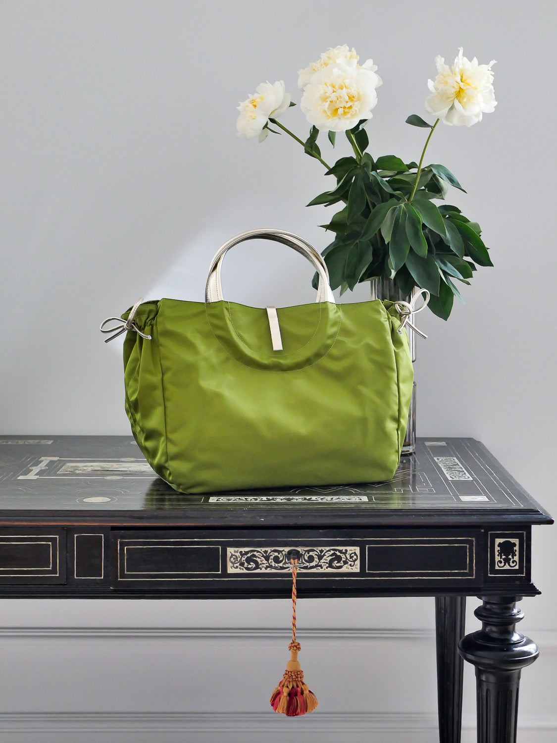 Venice satin nylon - Anise Green