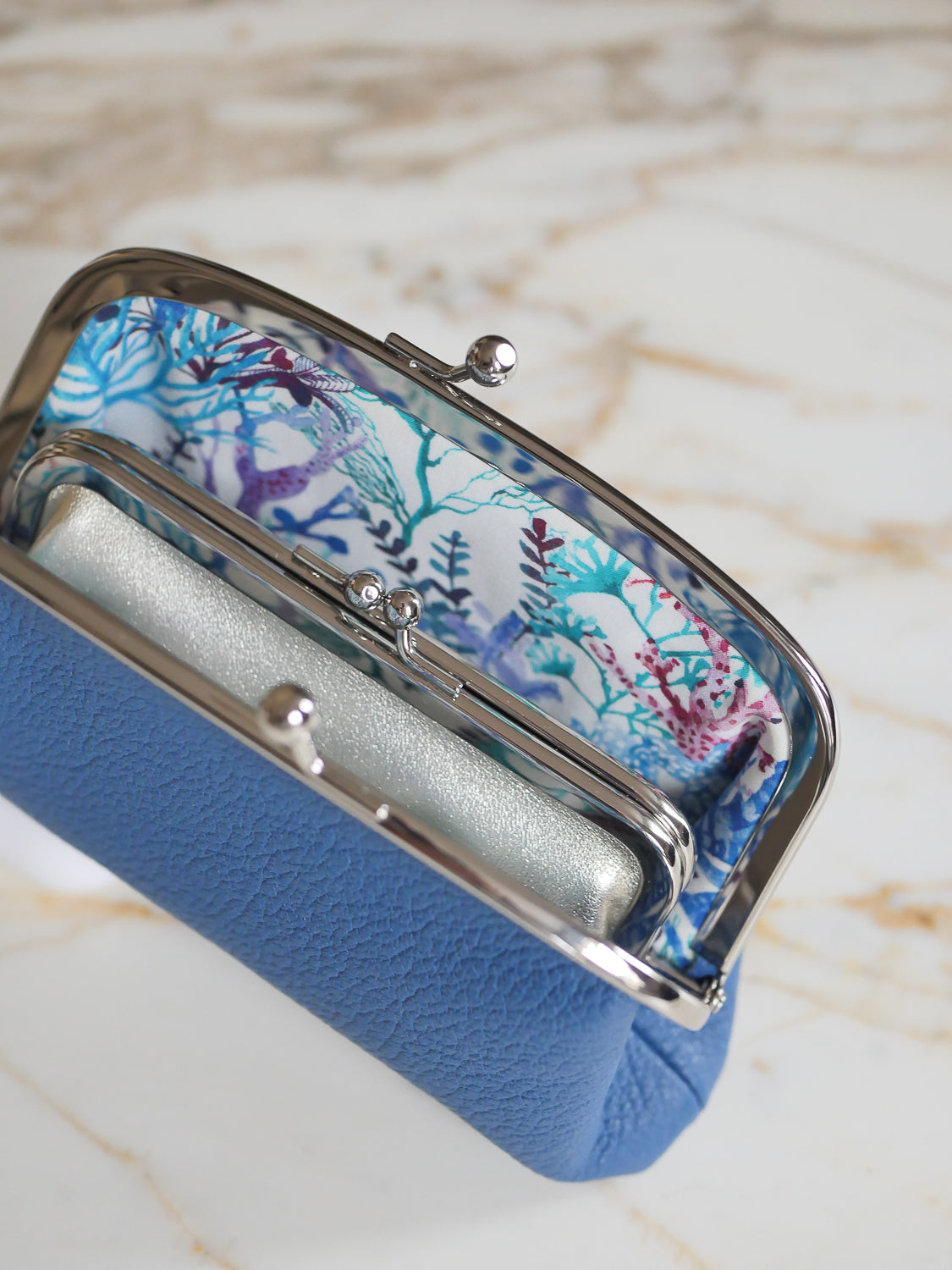 Fee Dutch leather - Yale Blue