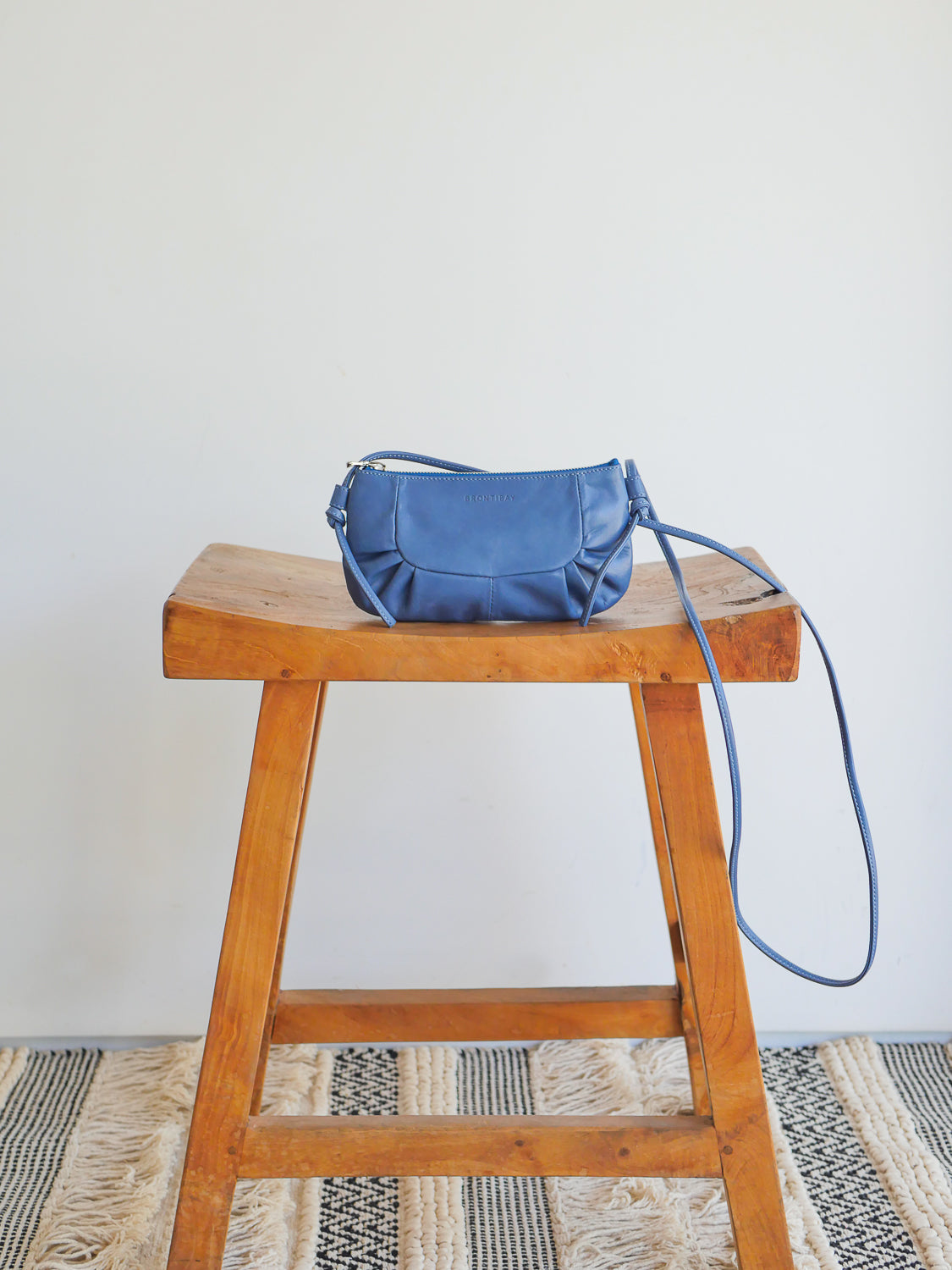 Isla cuir sassy - Bleuet