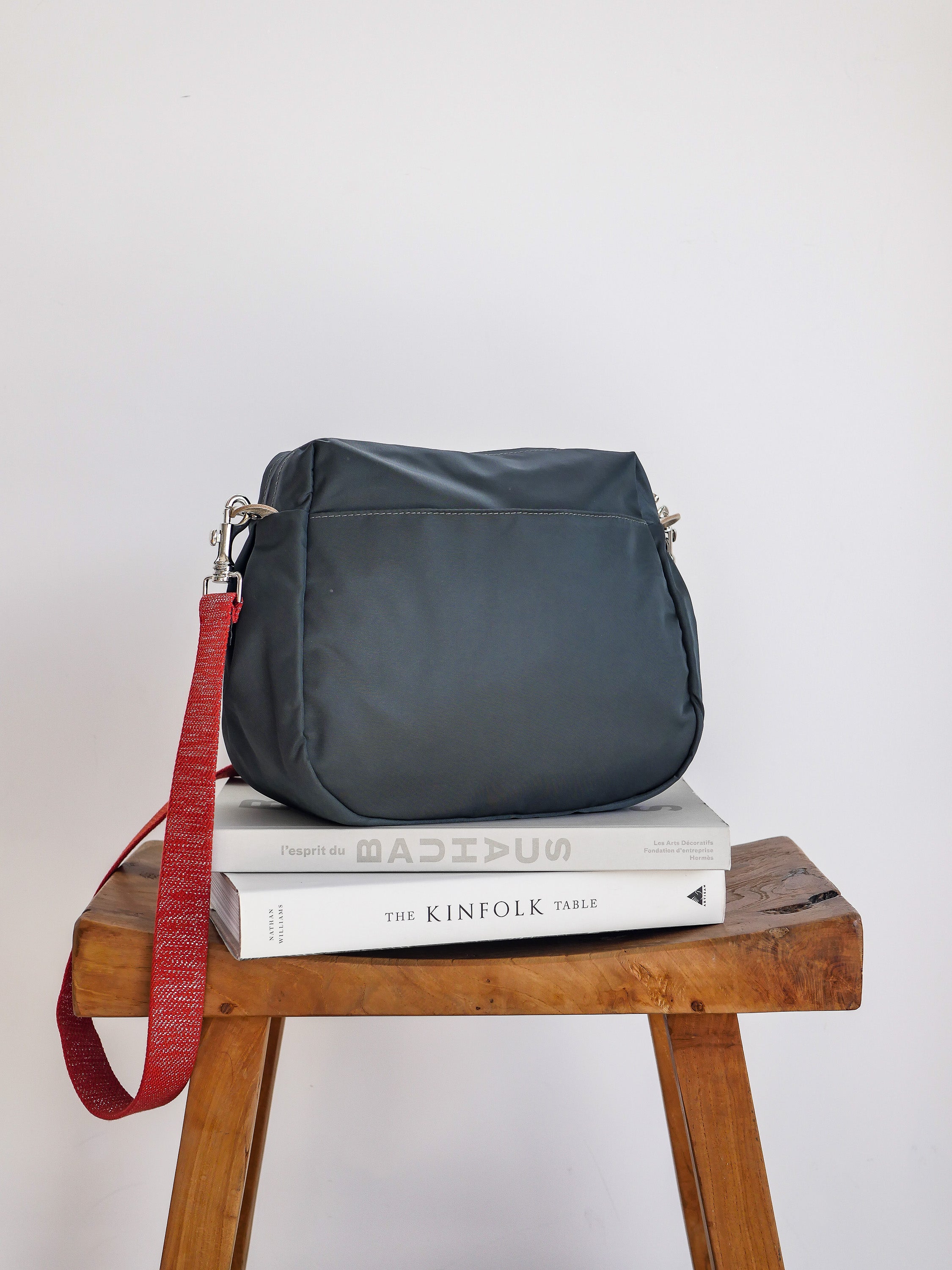 Ravello satin nylon - Dark Grey