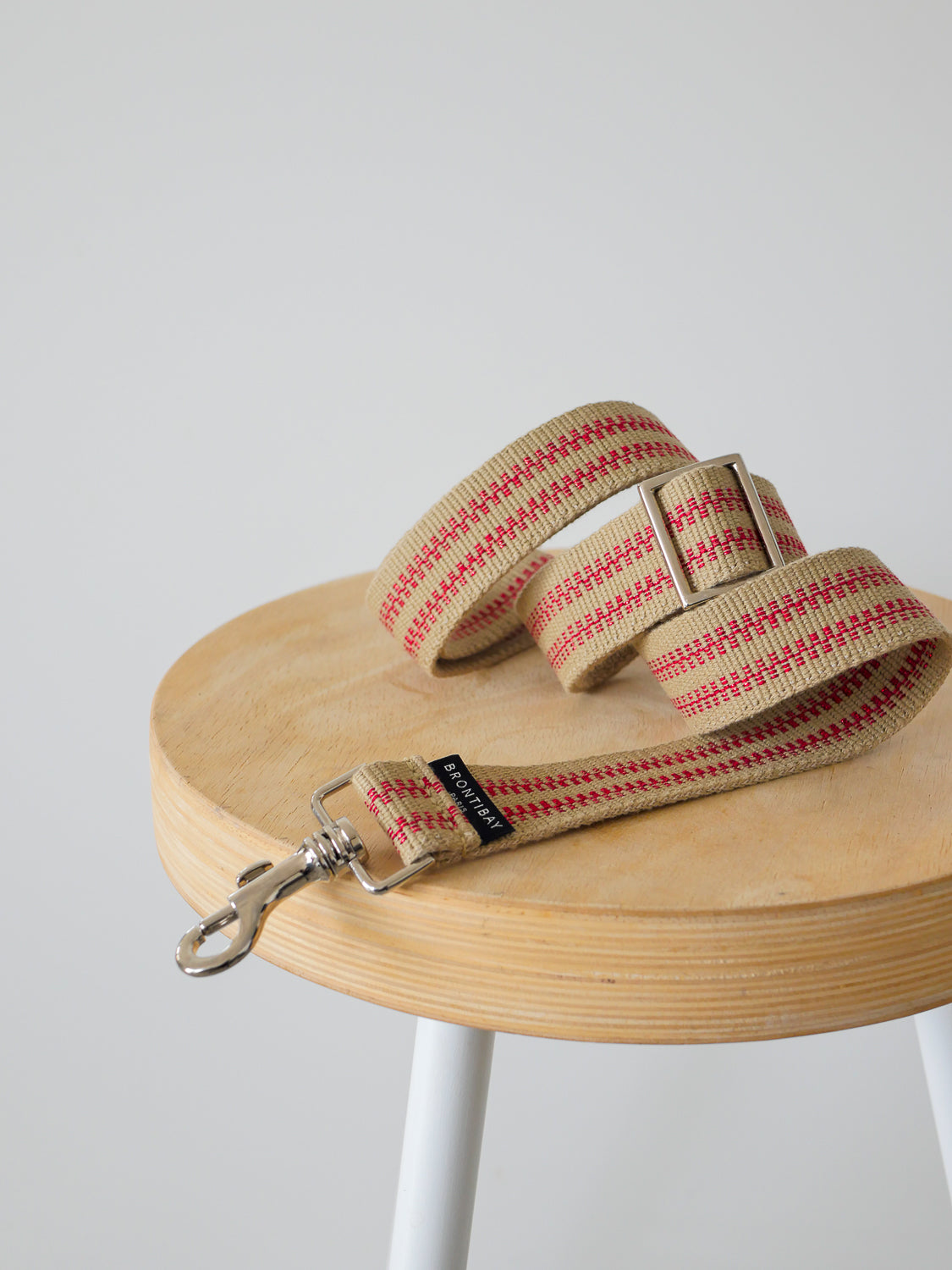 Taqueté Strap - Rouge